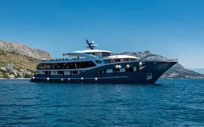 M/Y Adriatic Blue
