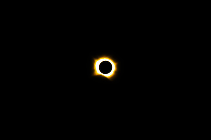 Cunard_Solar Eclipse