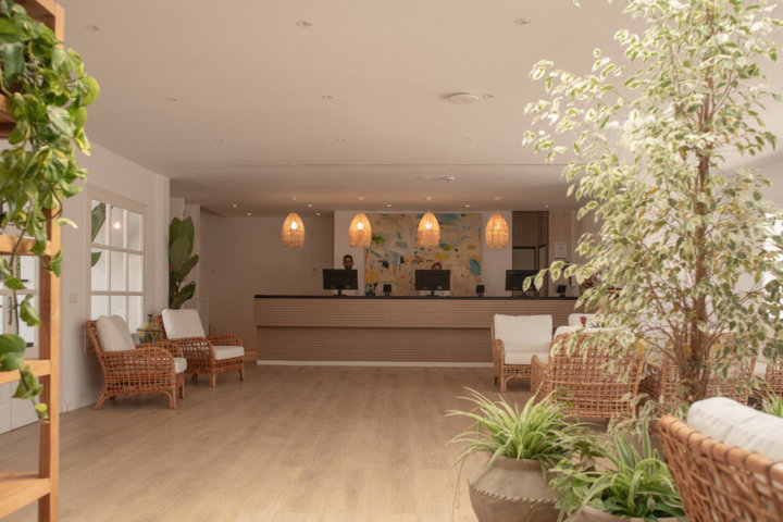 FERGUS Style Punta Arabi_Reception