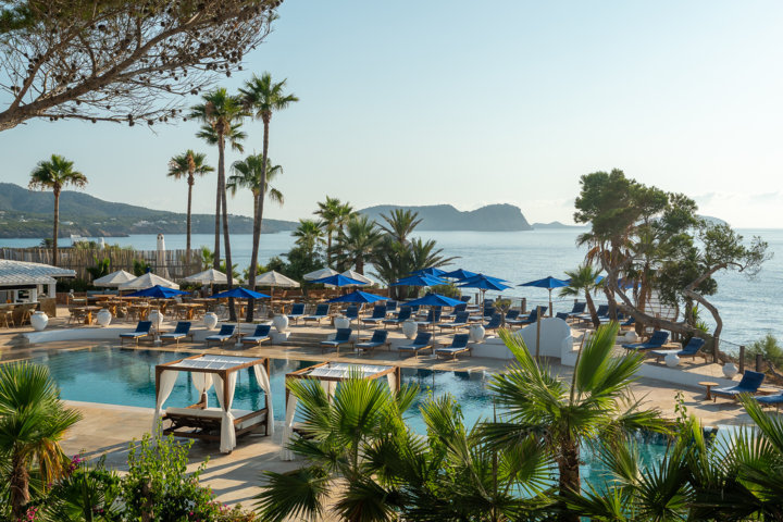 FERGUS Style Punta Arabi – Piscine