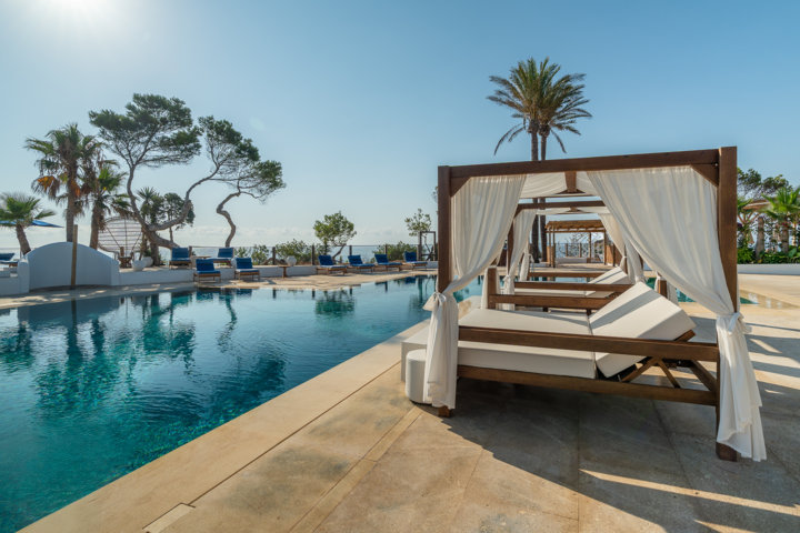 FERGUS Style Punta Arabi – Piscine