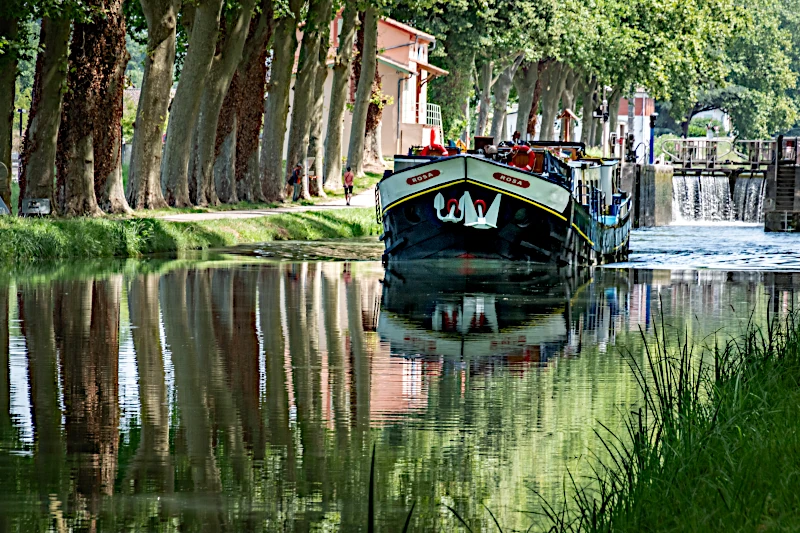 Onboard Rosa in Gascony