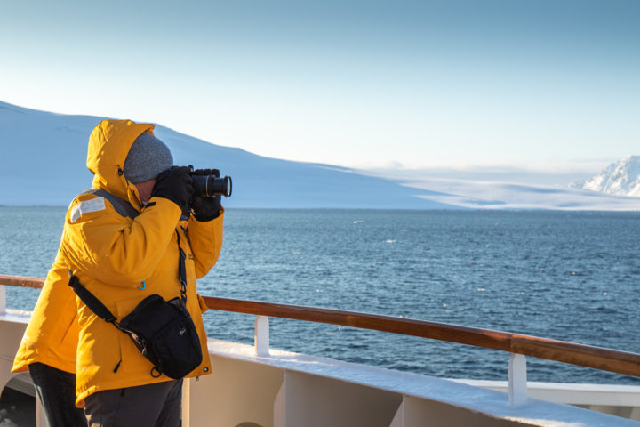 Quark Expeditions