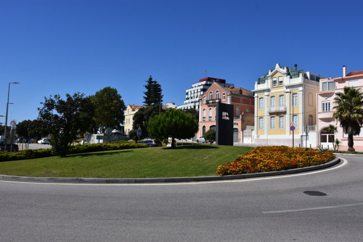 Nelson Mandela Roundabout
