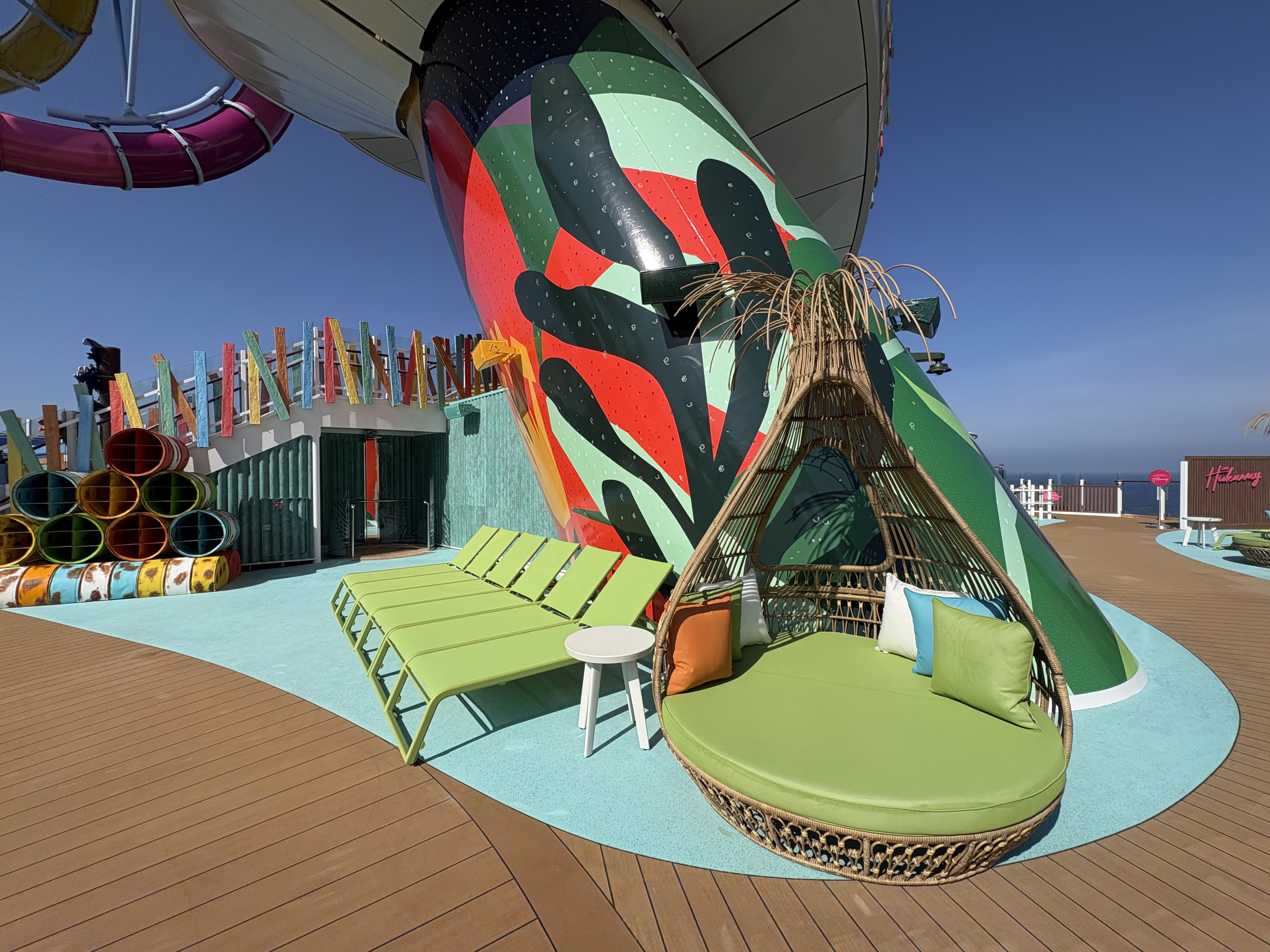 Legend of the Seas Category 6 Waterpark Deck 16
