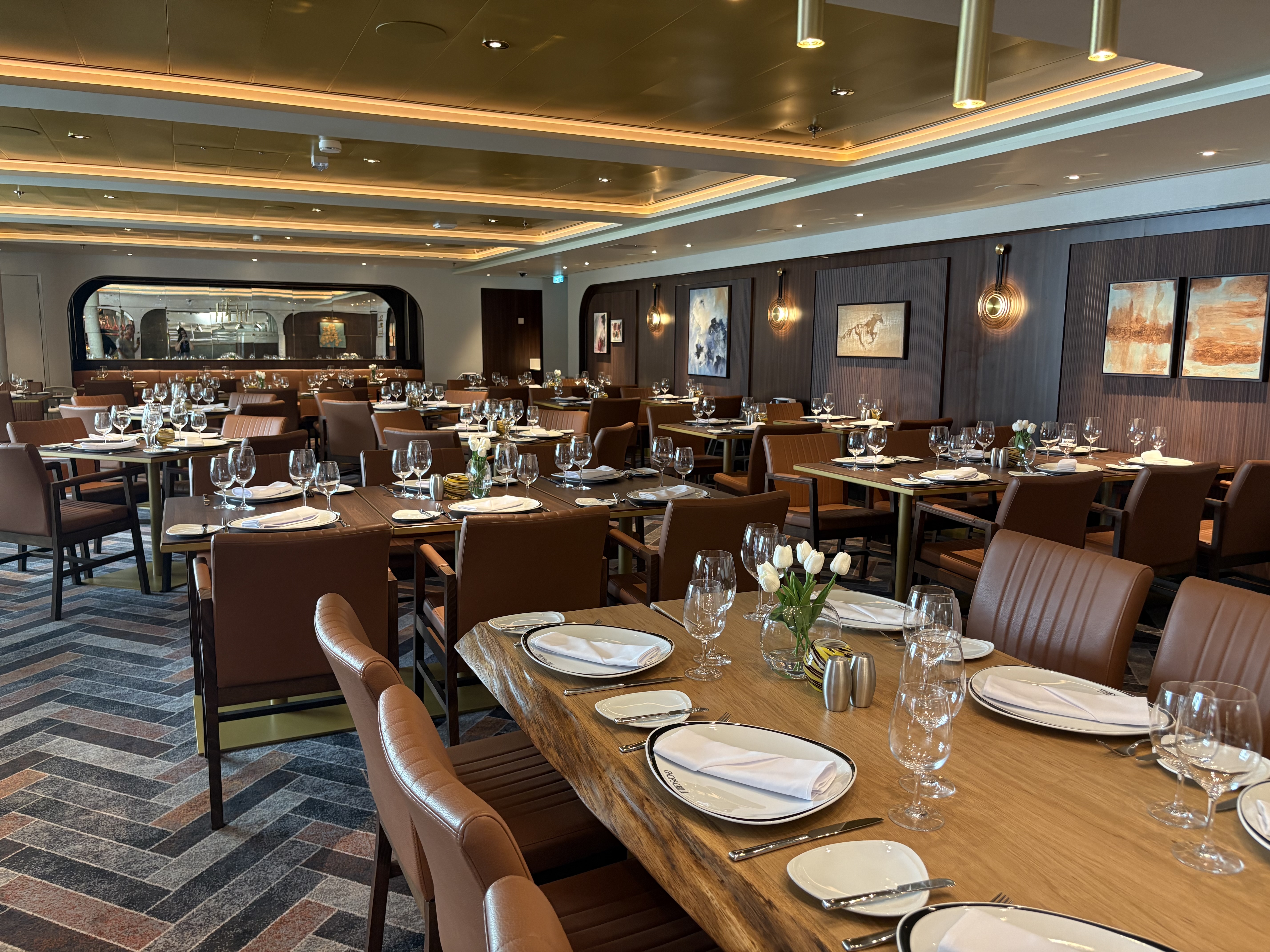 Legend of the Seas Central Park - Chops Grille Deck 8