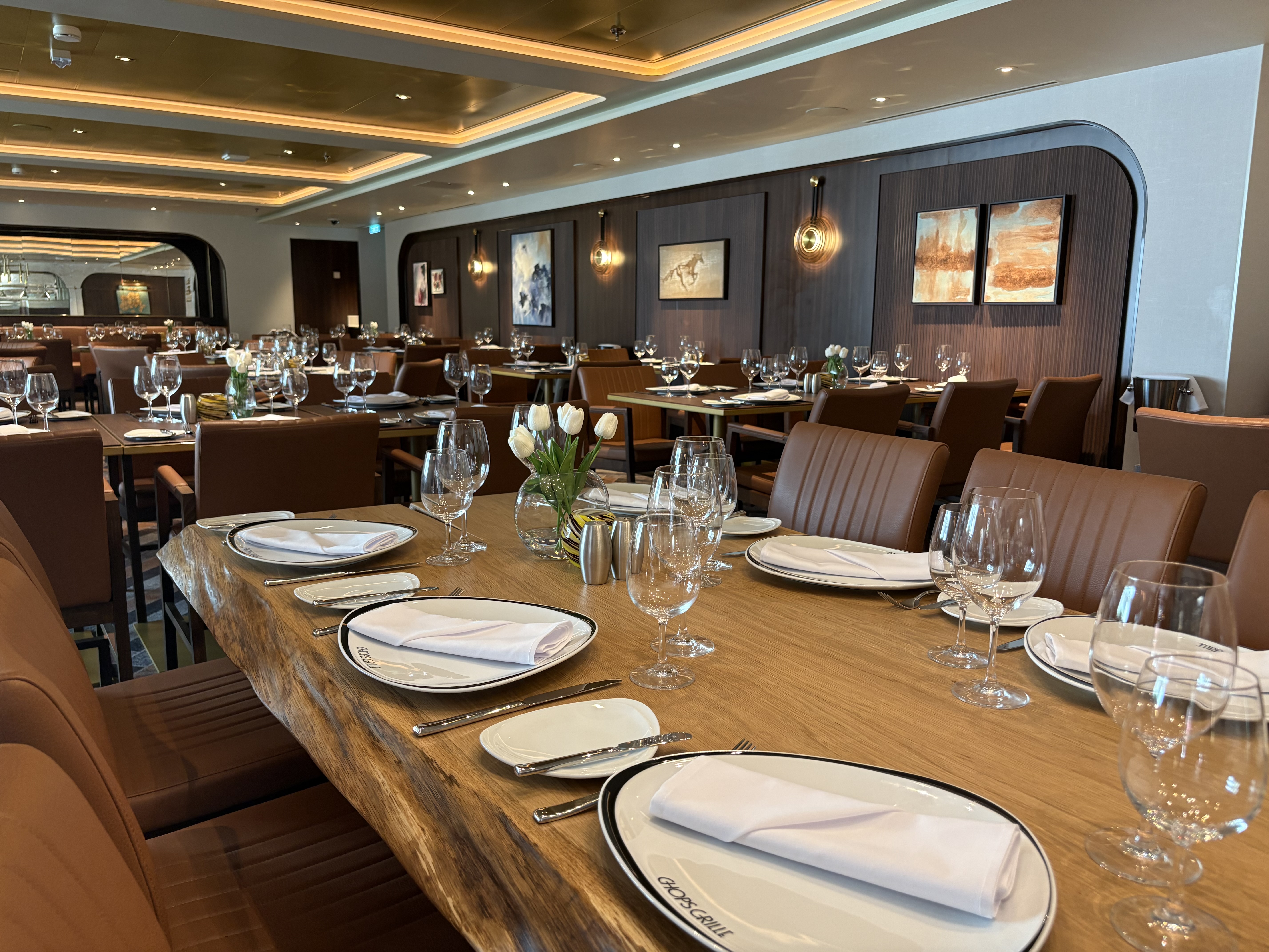 Legend of the Seas Central Park - Chops Grille Deck 8