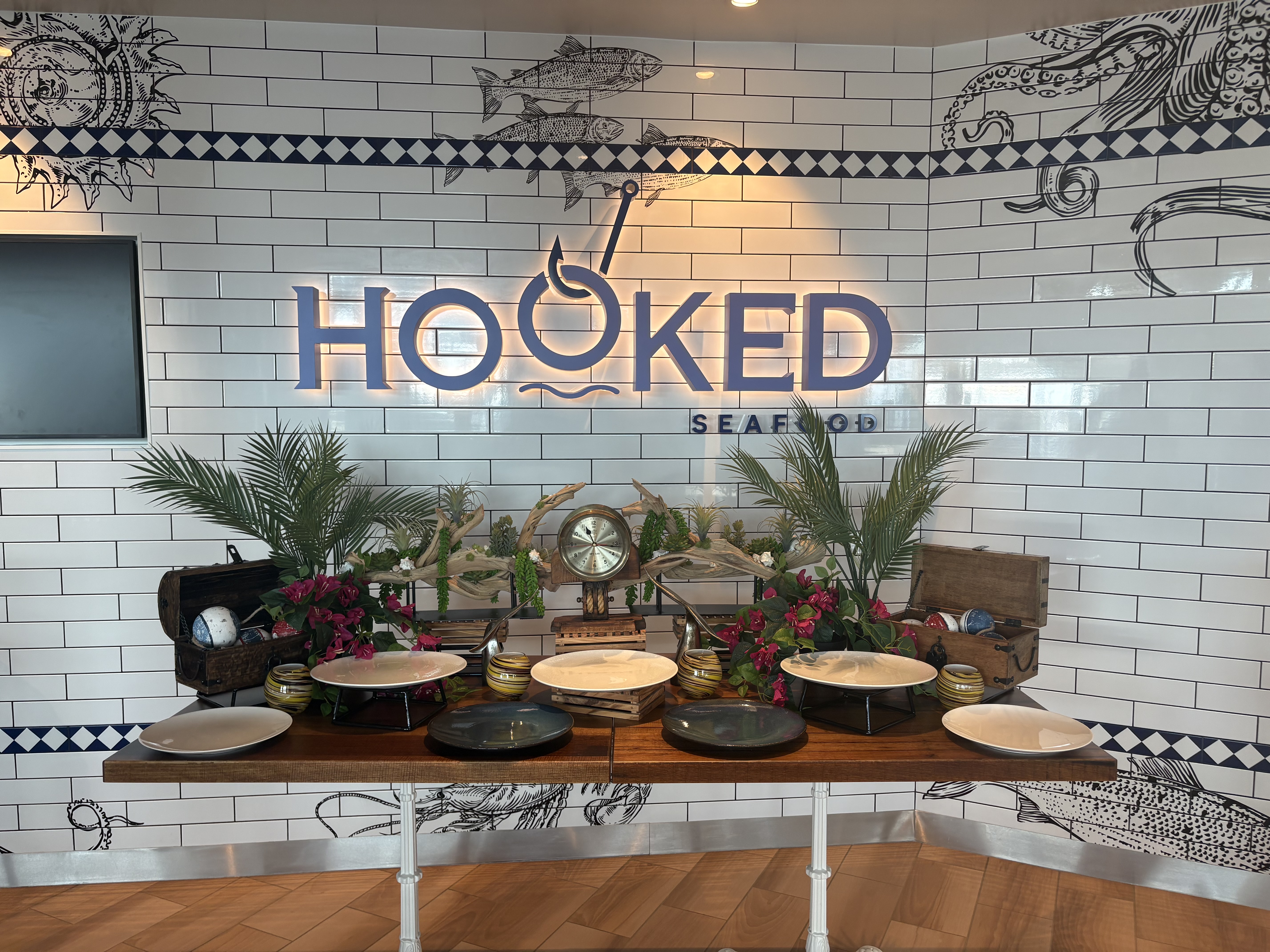 Legend of the Seas Hooked Seafood Deck 15