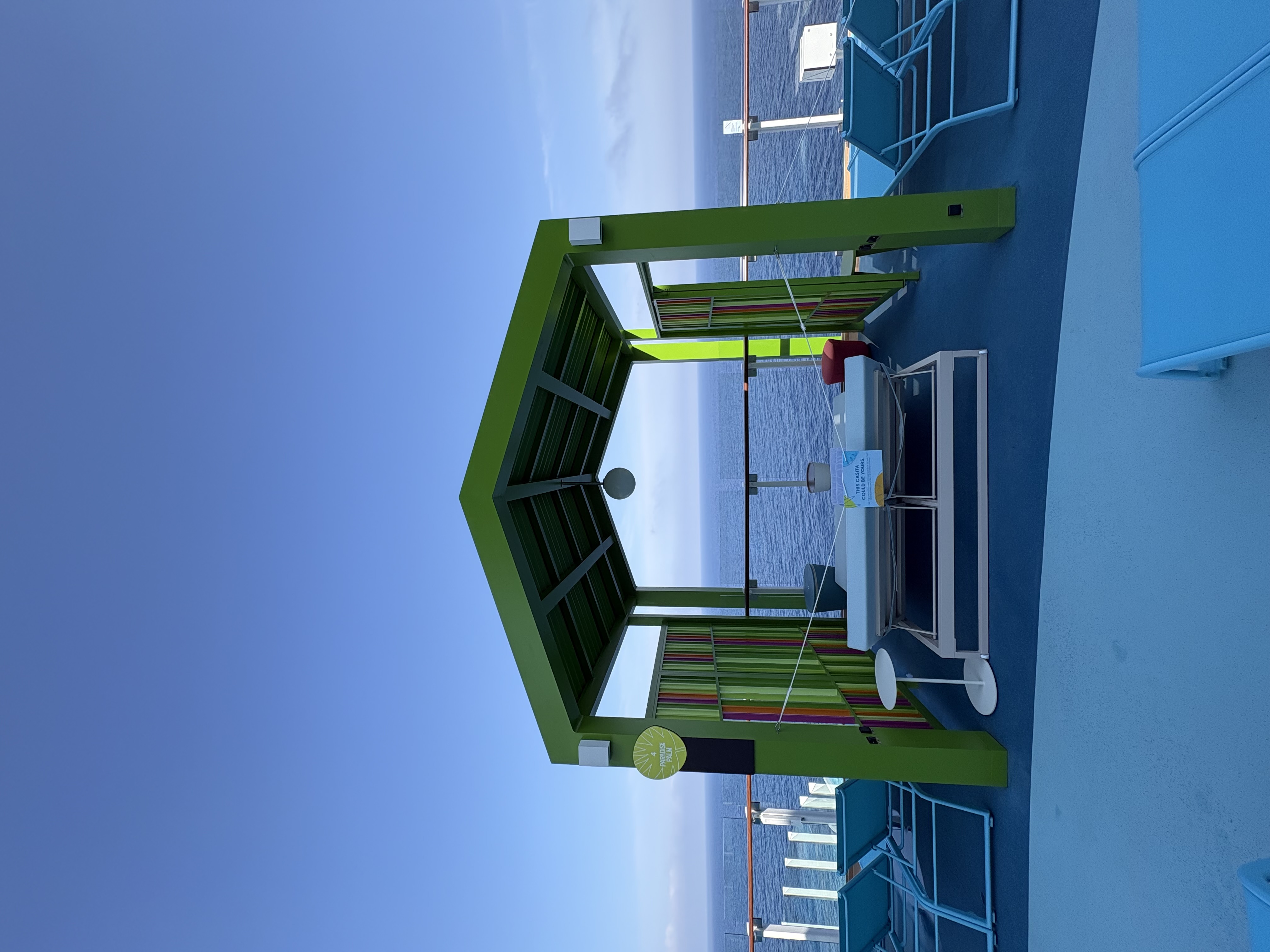 Legend of the Seas Chill Island Deck 16