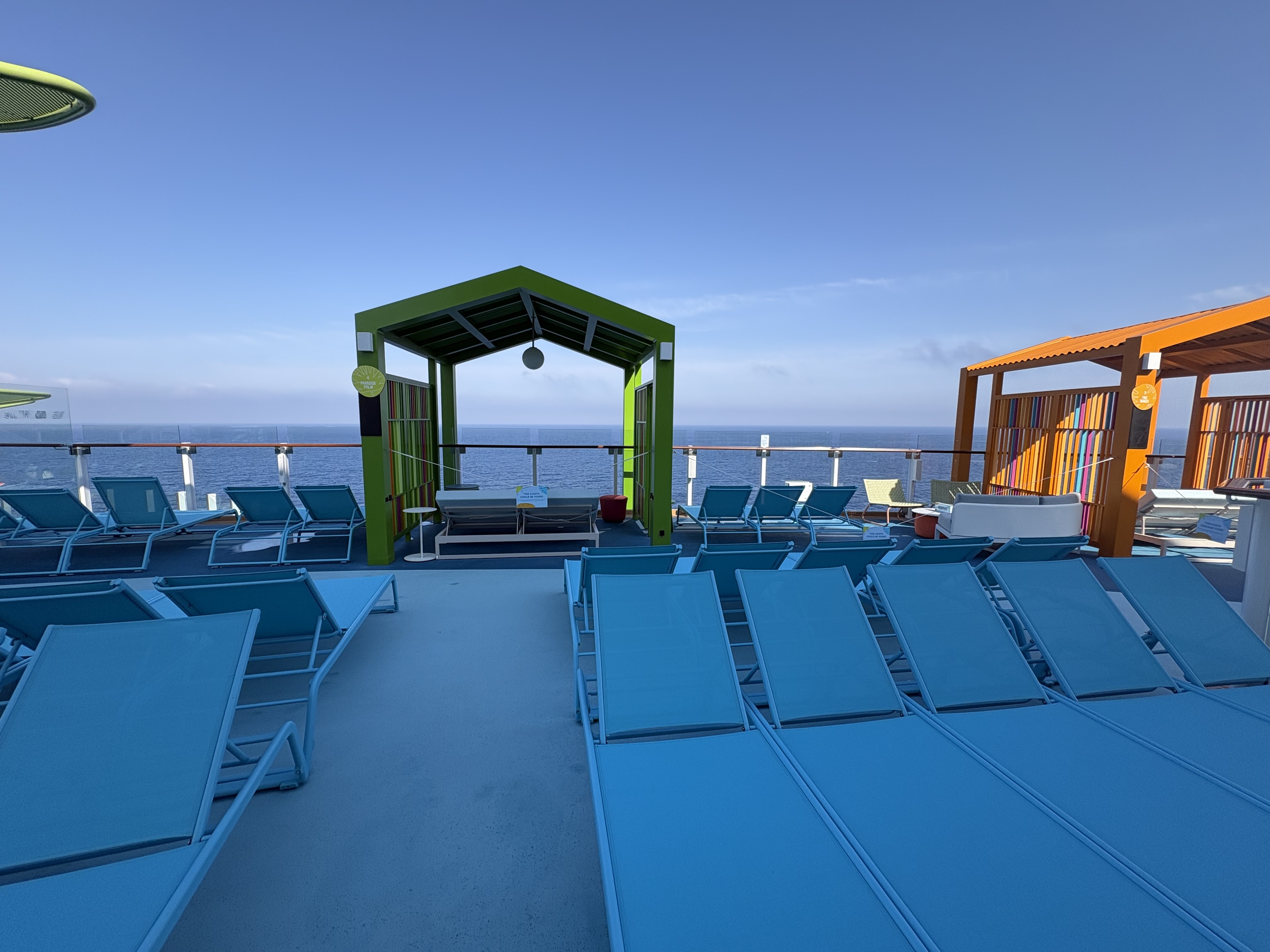 Legend of the Seas Chill Island Deck 16