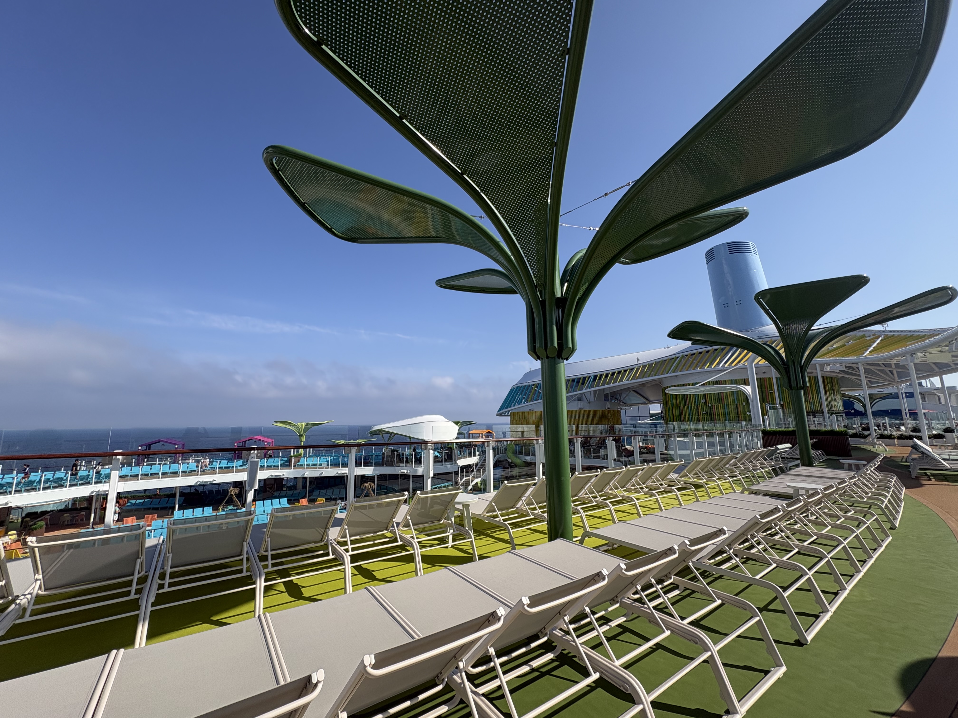 Legend of the Seas Outdoor