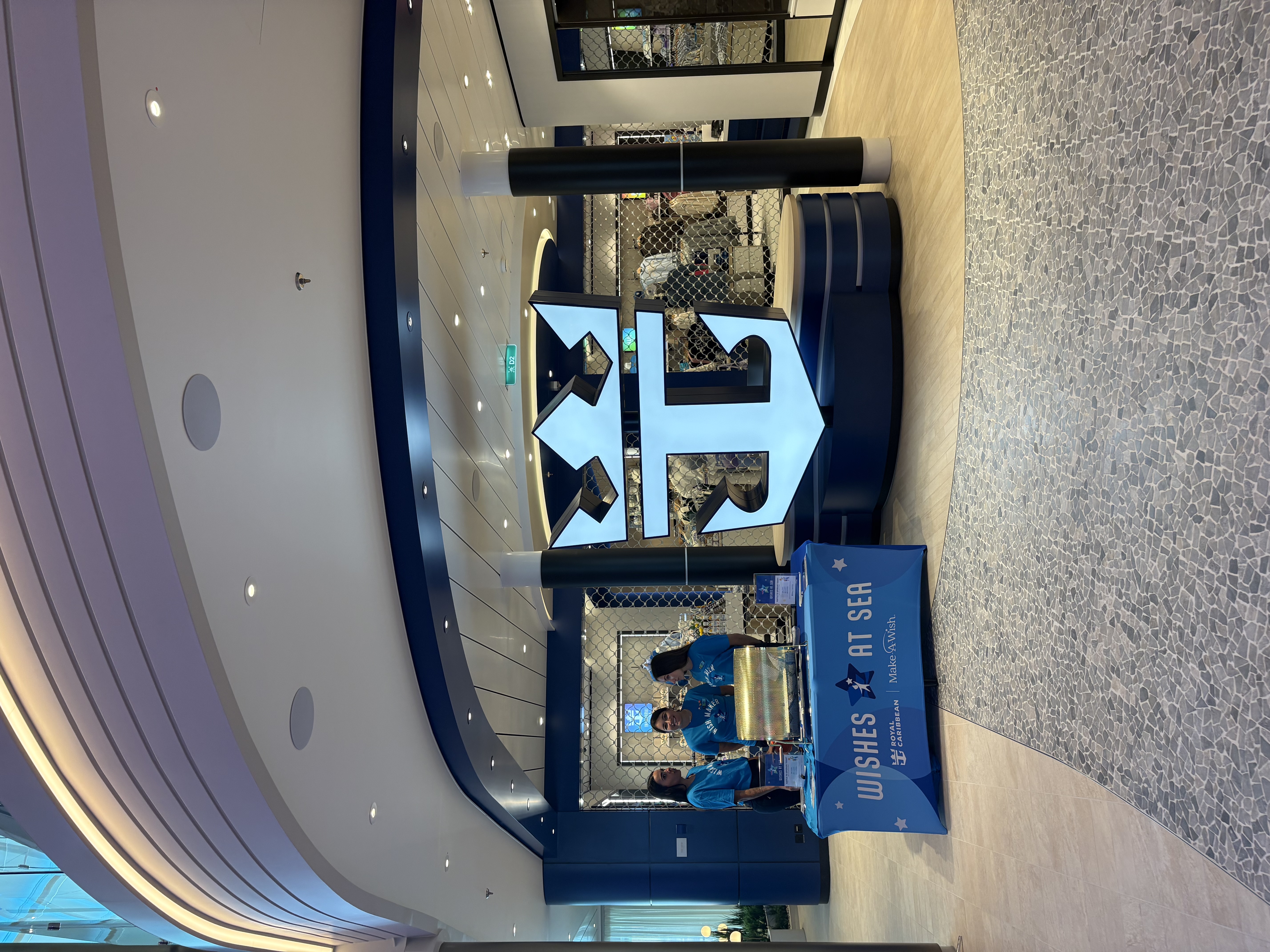 Legend of the Seas Royal Promenade - Shops Deck 5