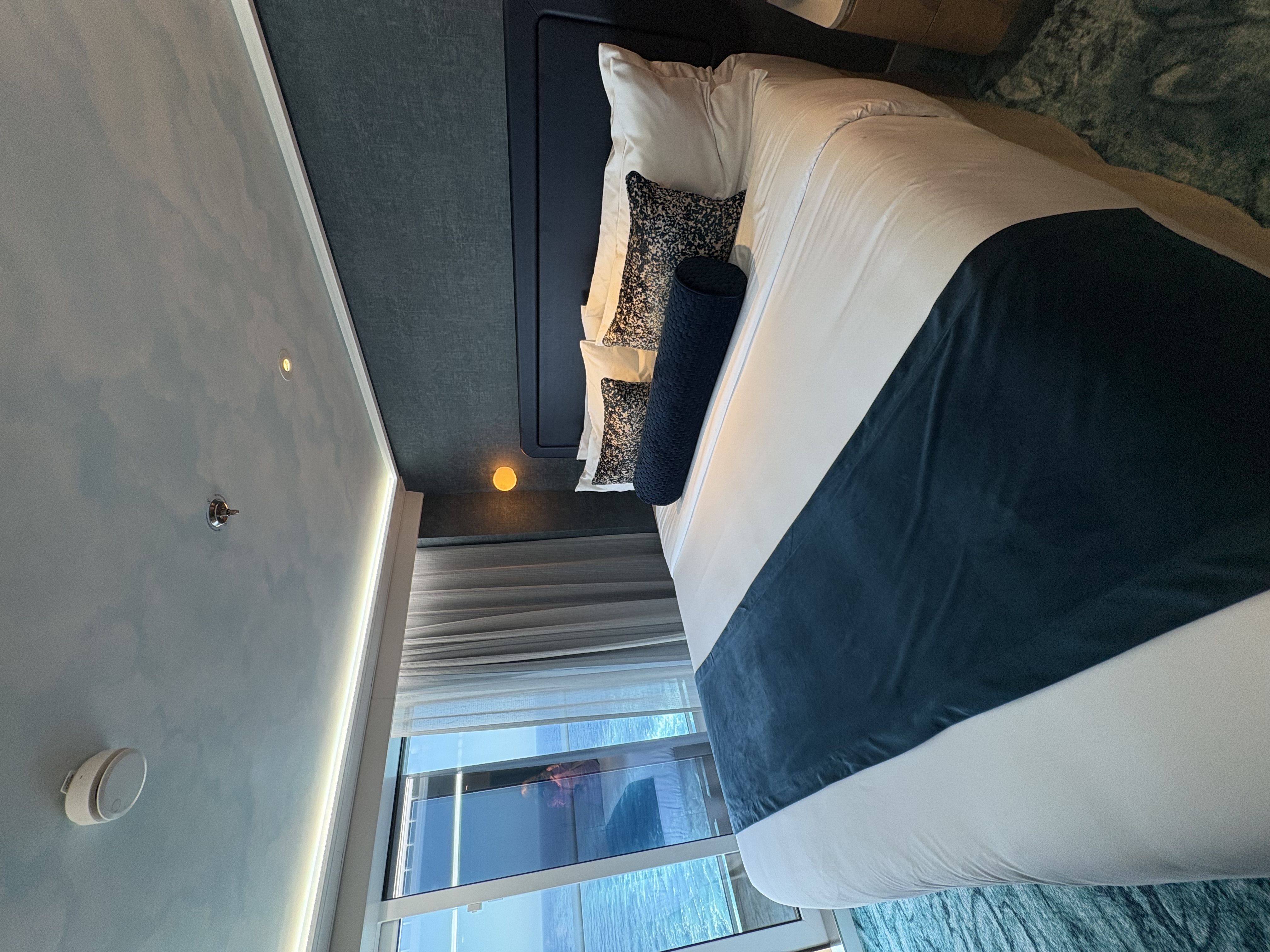 Legend of the Seas Ultimate Family Townhouse Decks 7-8-9