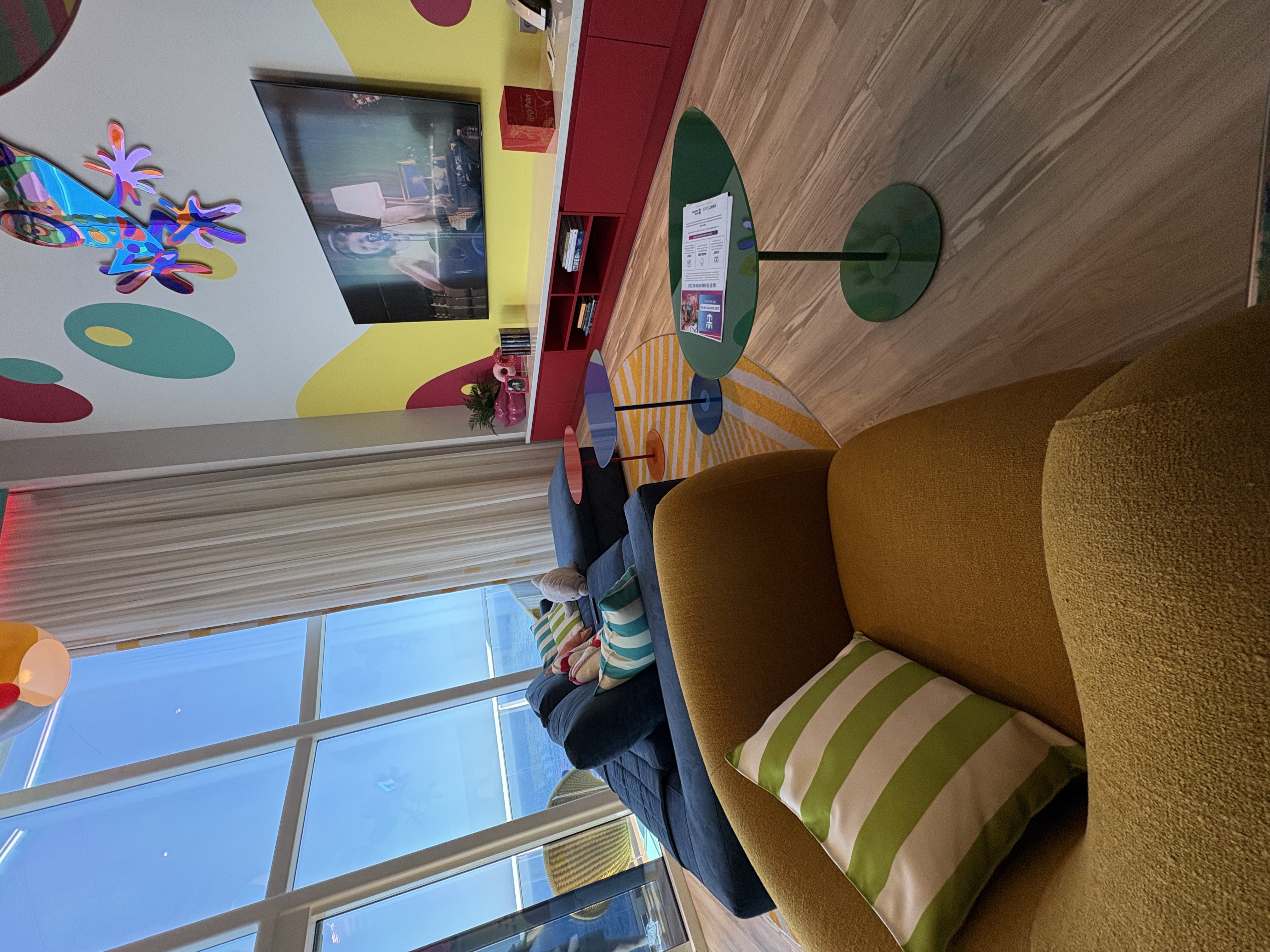 Legend of the Seas Ultimate Family Townhouse Decks 7-8-9
