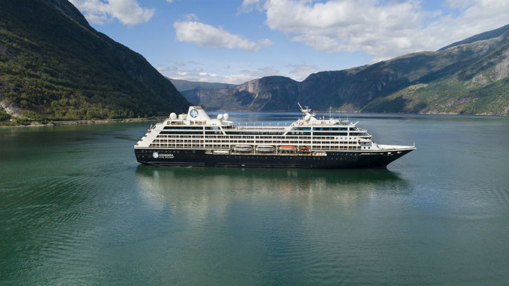 Azamara Pursuit